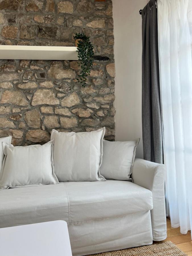 Guesthouse 45 Dutovlje Eksteriør billede